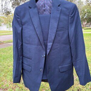 Izaac Mizrahi Boy's 2 Piece Suit (Blazer & matching pants)